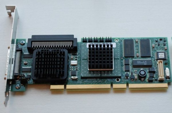 LSI Logic MegaRAID 320-1 Ultra320 SCSI RAID Controller. Used.