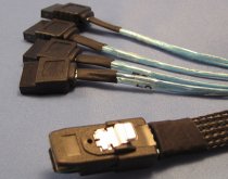 TMC I2647 - Internal SFF-8086 to (4) 7pin Fanout cable. (for LSI 300-8XLP and possibly others)