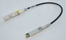 HP 17-05405-03 12-inch Fibre Channel Cable with attached 4GB SFP transceiver.