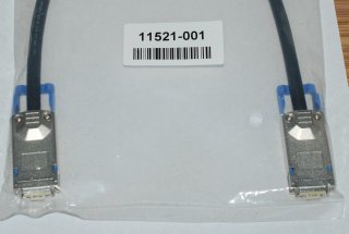 SFF-8470 to SFF-8470 Infiniband / SAS Cable with ejector type connector. 0.5-Meter.